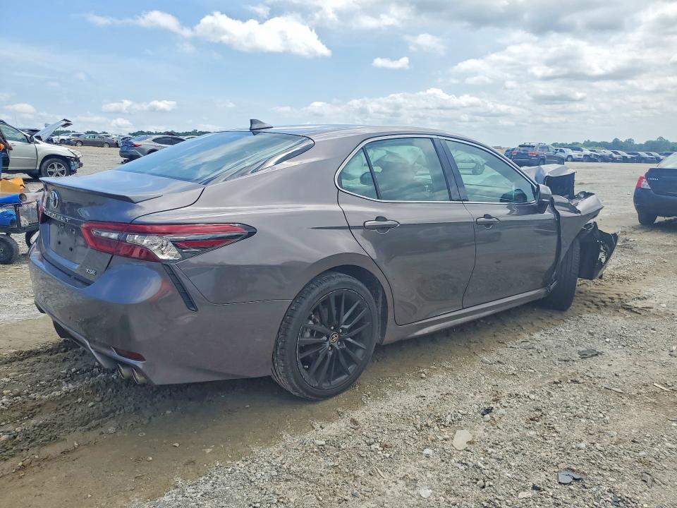 51408086 :رقم المزاد ، 4T1K61AK9PU149521 vin ، 2023 Toyota Camry مزاد بيع