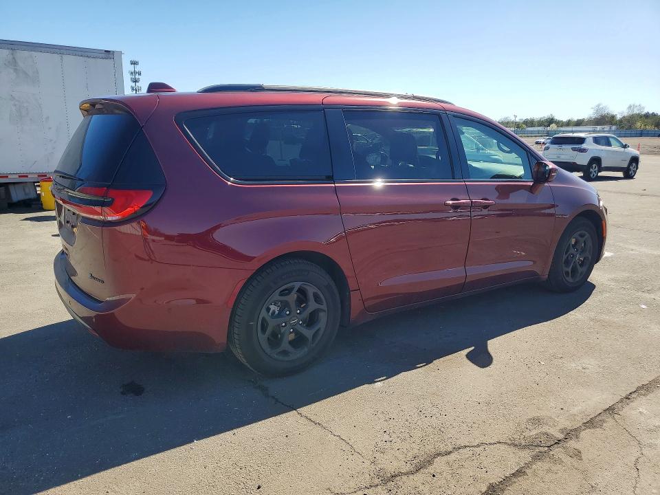 51450586 :رقم المزاد ، 2C4RC1S70MR507412 vin ، 2021 Chrysler Pacifica مزاد بيع