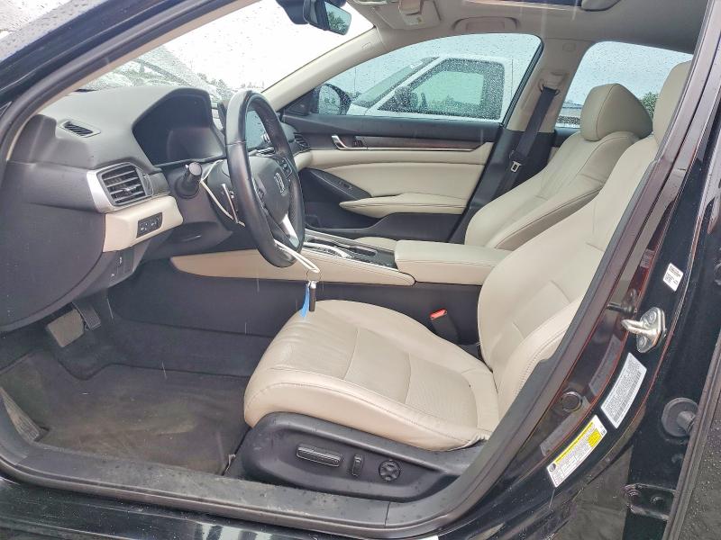 Продажа на аукционе авто 2018 Honda Accord, vin: 1HGCV3F99JA009377, номер лота: 50803026