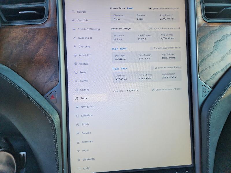 48919066 :رقم المزاد ، 5YJXCBE20KF184940 vin ، 2019 Tesla Model X مزاد بيع