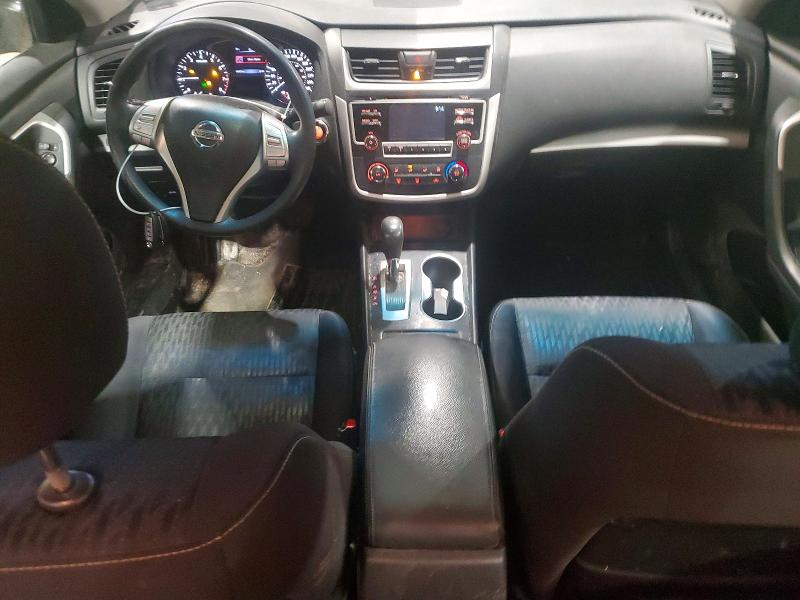 2017 Nissan Altima მანქანა იყიდება აუქციონზე, vin: 1N4AL3AP7HN343417, აუქციონის ნომერი: 49877376
