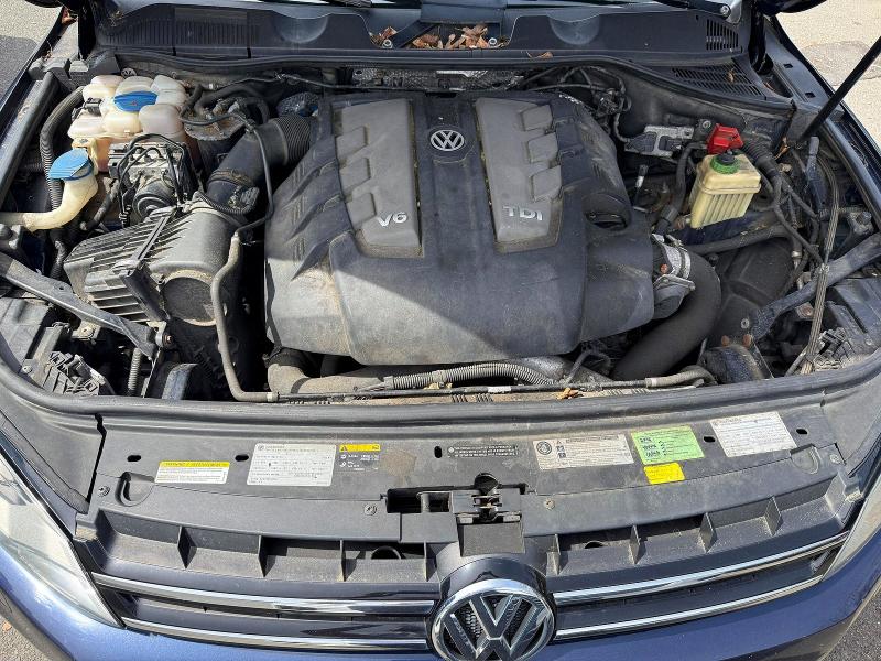 51937706 :رقم المزاد ، WVGEP9BP7DD013922 vin ، 2013 Volkswagen Touareg مزاد بيع