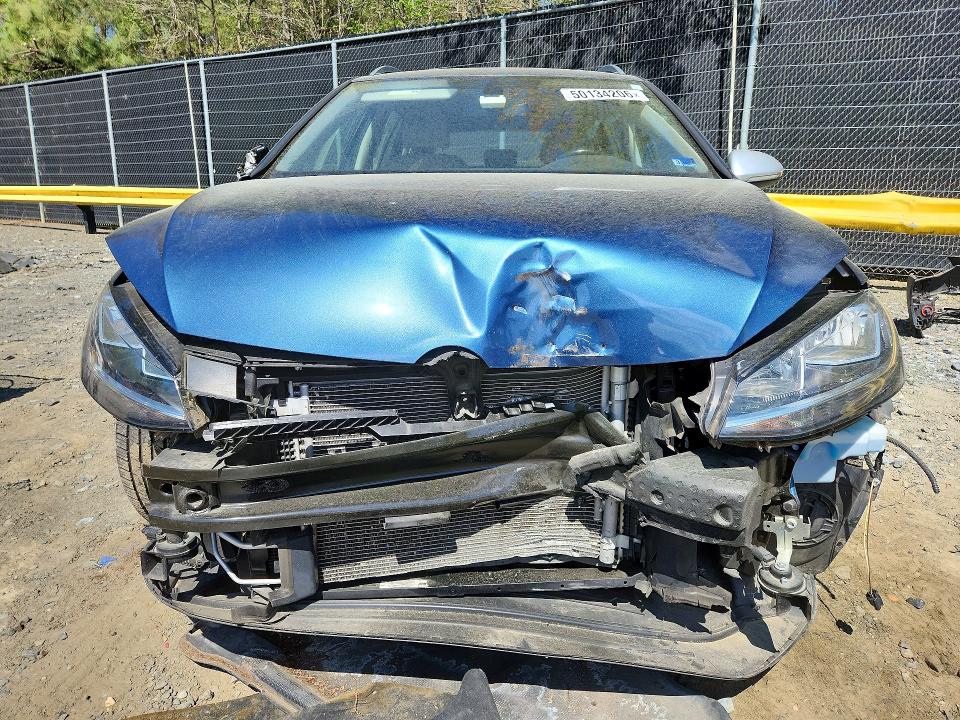 Продажа на аукционе авто 2018 Volkswagen Golf Alltrack, vin: 3VWH17AU6JM768832, номер лота: 50134206