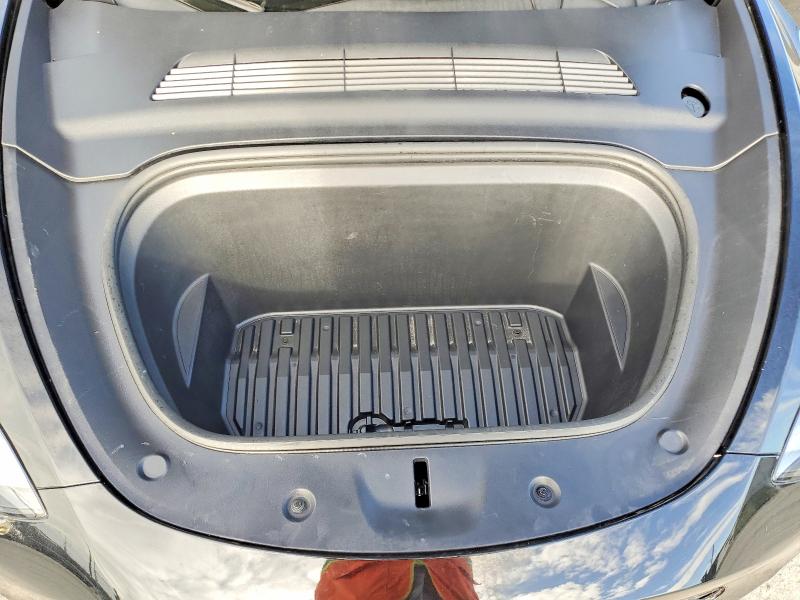 49737006 :رقم المزاد ، 7SAYGDED1SF265406 vin ، 2025 Tesla Model Y مزاد بيع