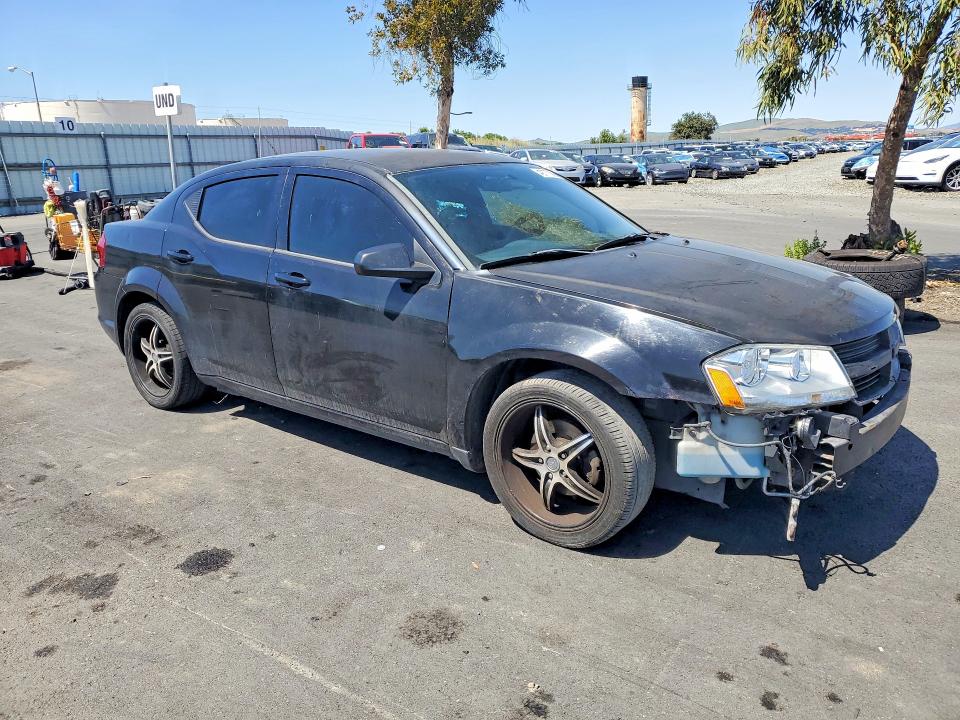 2014 Dodge Avenger მანქანა იყიდება აუქციონზე, vin: 1C3CDZABXEN115919, აუქციონის ნომერი: 49777386