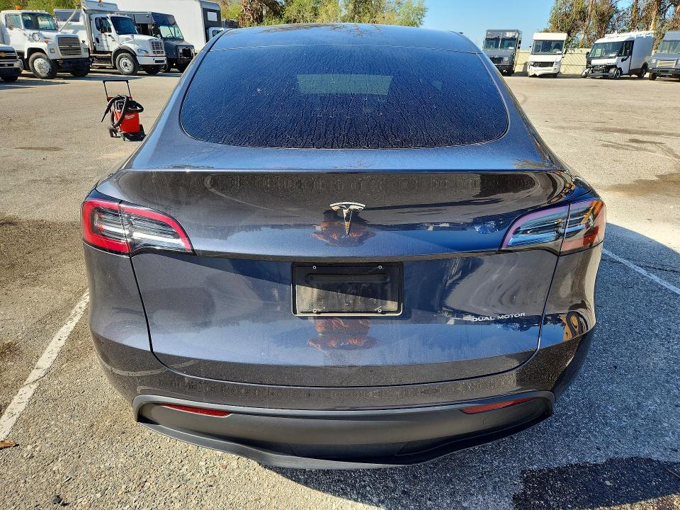 49315776 :رقم المزاد ، 7SAYGDEE0RA217198 vin ، 2024 Tesla Model Y مزاد بيع