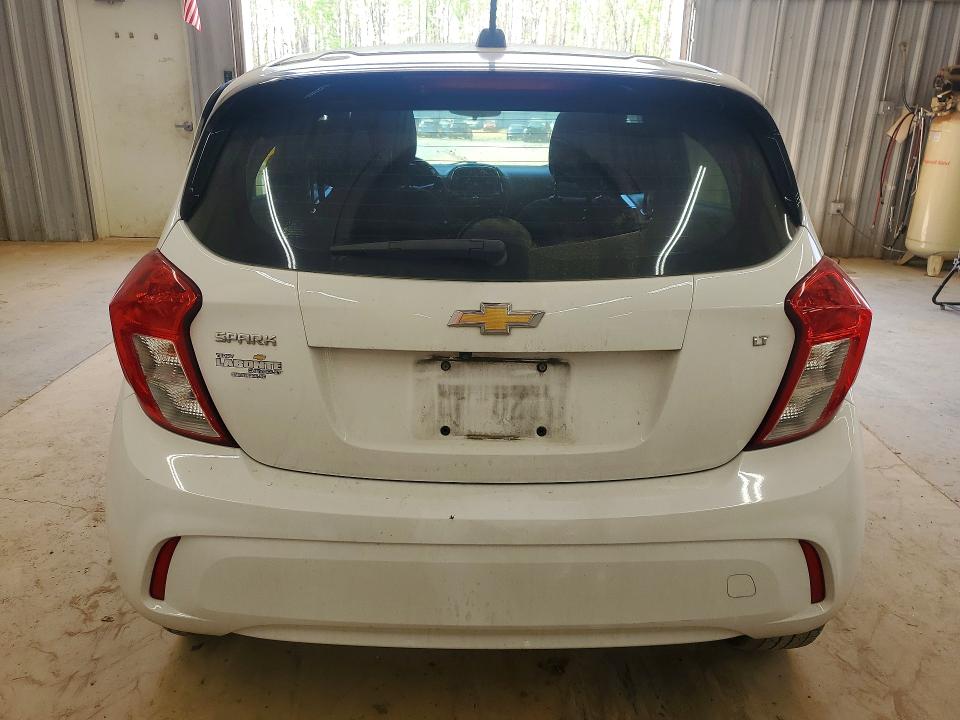 48665786 :رقم المزاد ، KL8CD6SAXMC220818 vin ، 2021 Chevrolet Spark مزاد بيع