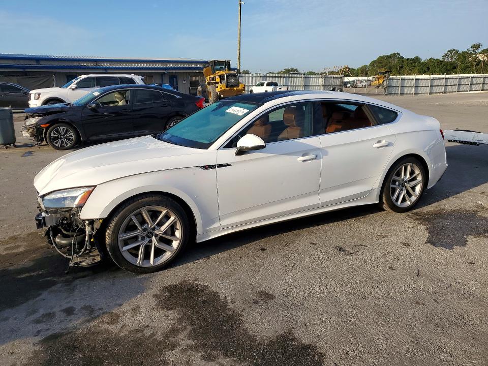51661106 :رقم المزاد ، WAUFACF56RA049574 vin ، 2024 Audi A5 مزاد بيع
