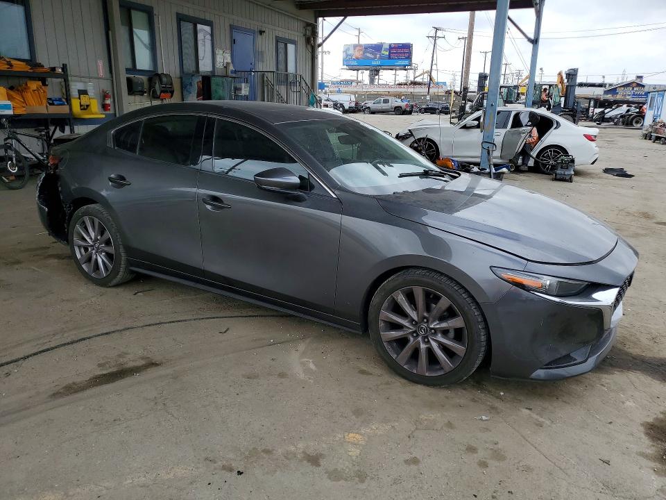 2019 Mazda 3 მანქანა იყიდება აუქციონზე, vin: JM1BPACM9K1100054, აუქციონის ნომერი: 47648146