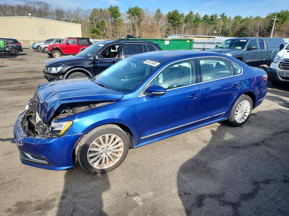 2017 Volkswagen Passat მანქანა იყიდება აუქციონზე, vin: 1VWBT7A32HC055087, აუქციონის ნომერი: 49225406