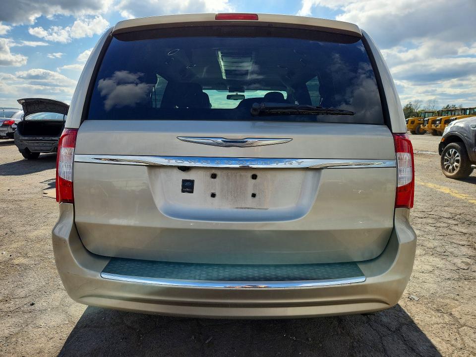50243146 :رقم المزاد ، 2C4RC1BGXDR796587 vin ، 2013 Chrysler Town & Country مزاد بيع