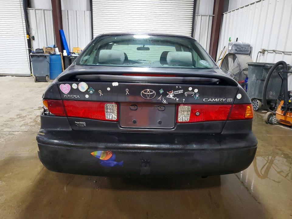 Продажа на аукционе авто 2000 Toyota Camry, vin: 4T1BG22K1YU752370, номер лота: 47993986