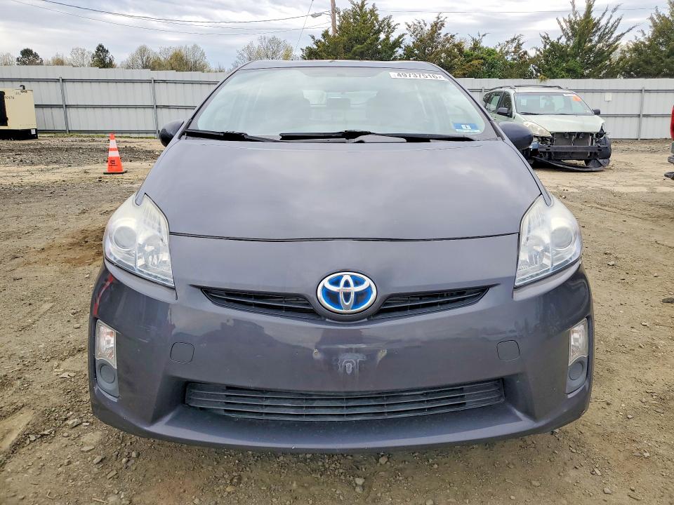 49737516 :رقم المزاد ، JTDKN3DU7B1463548 vin ، 2011 Toyota Prius مزاد بيع