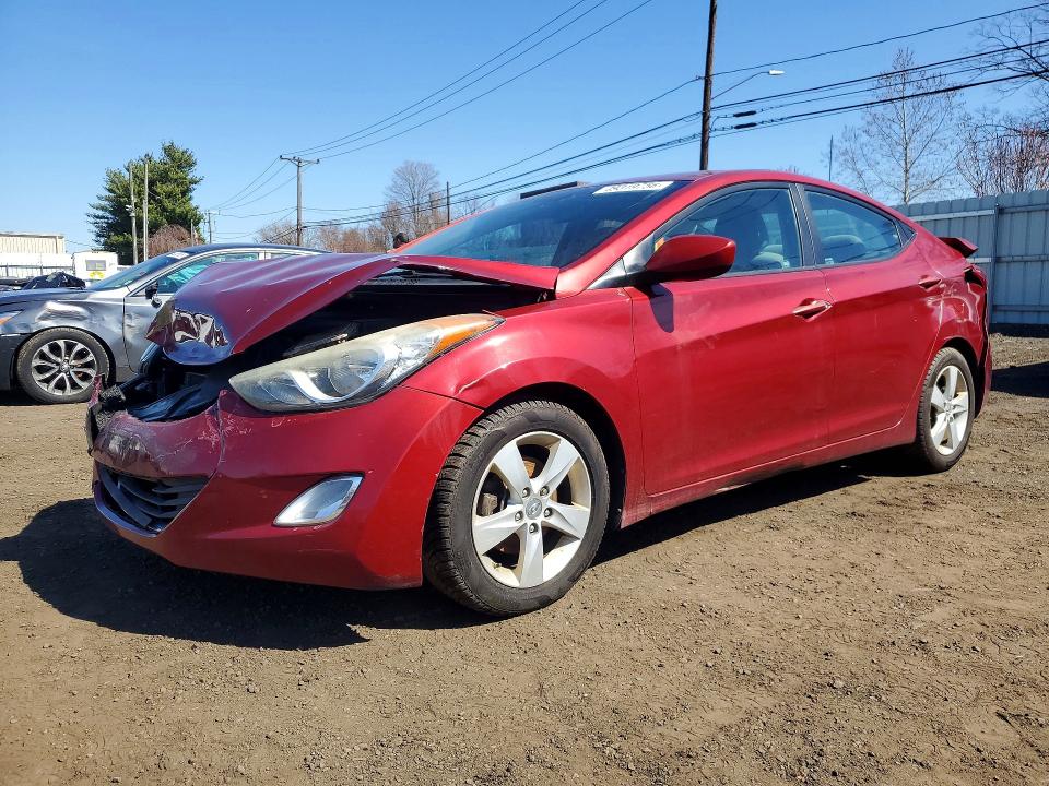 49319756 :رقم المزاد ، 5NPDH4AE6DH432421 vin ، 2013 Hyundai Elantra مزاد بيع