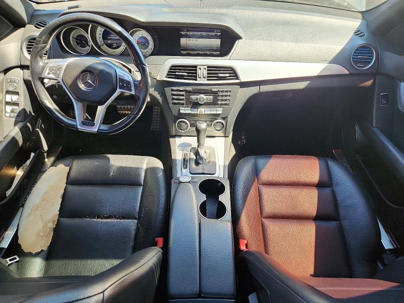 2014 Mercedes-benz C მანქანა იყიდება აუქციონზე, vin: WDDGF4HB4ER305097, აუქციონის ნომერი: 50400806