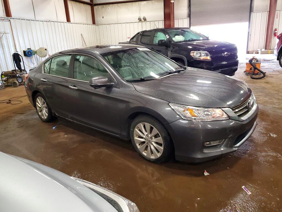 50050946 :رقم المزاد ، 1HGCR2F88DA230964 vin ، 2013 Honda Accord مزاد بيع