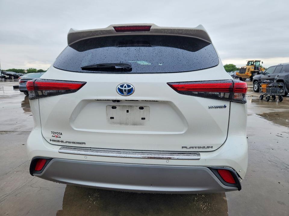 Aukcja sprzedaży 2021 Toyota Highlander, vin: 5TDEBRCH1MS037759, numer aukcji: 51628896