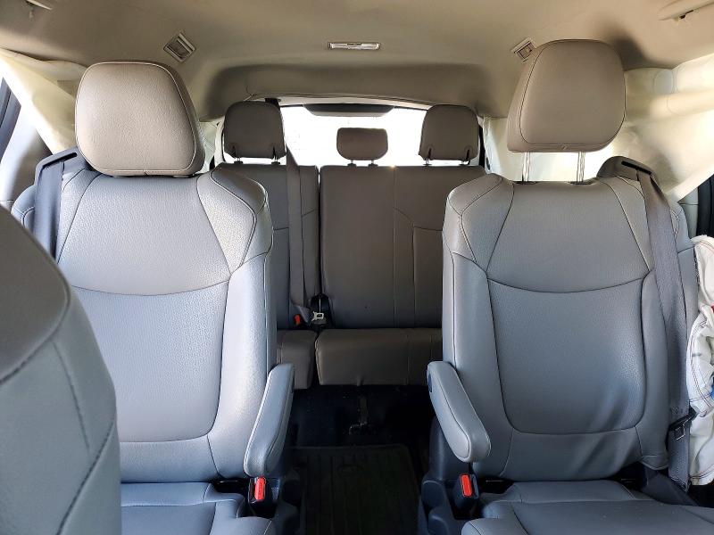 Продажа на аукционе авто 2023 Toyota Sienna, vin: 5TDJSKFC2PS106405, номер лота: 49291216