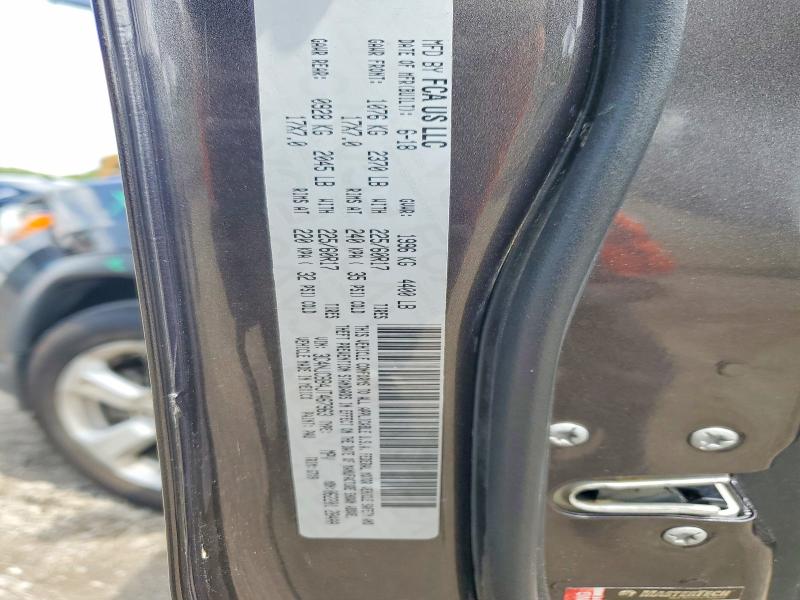 51836936 :رقم المزاد ، 3C4NJCBB4JT467963 vin ، 2018 Jeep Compass مزاد بيع