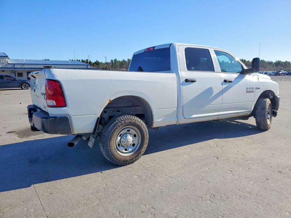 50835826 :رقم المزاد ، 3C6UR5CJ7FG601300 vin ، 2015 Ram 2500 مزاد بيع