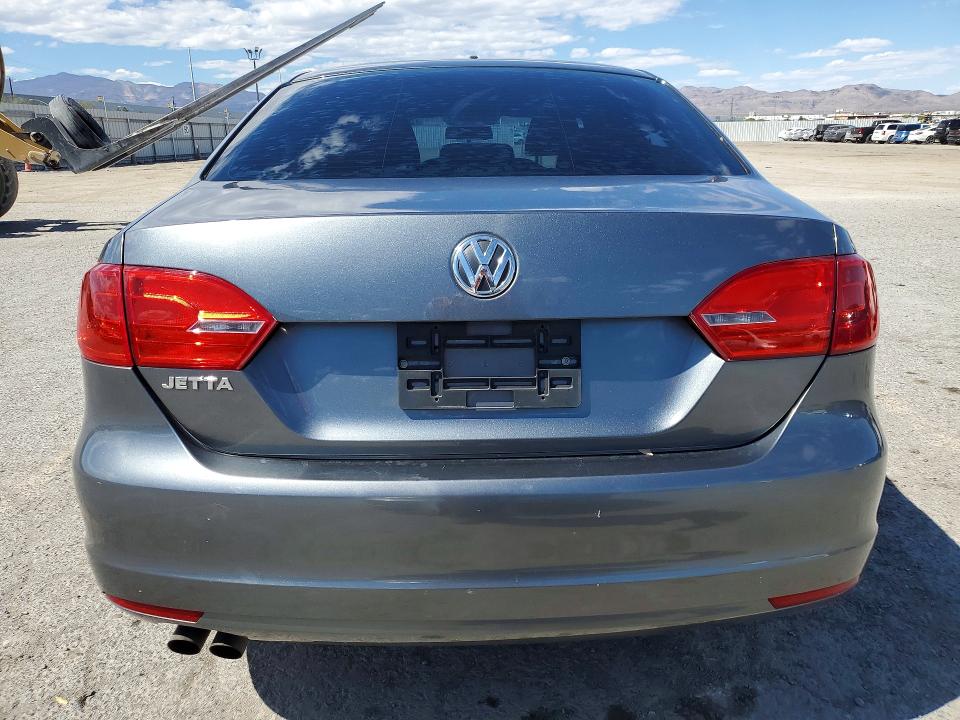 2014 Volkswagen Jetta მანქანა იყიდება აუქციონზე, vin: 3VW2K7AJXEM214496, აუქციონის ნომერი: 52004306