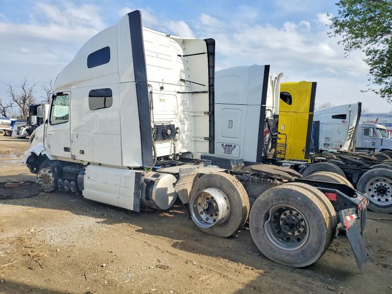 Продаж на аукціоні авто 2022 Volv Vn, vin: 4V4NC9EH5NN319229, номер лоту: 46874066