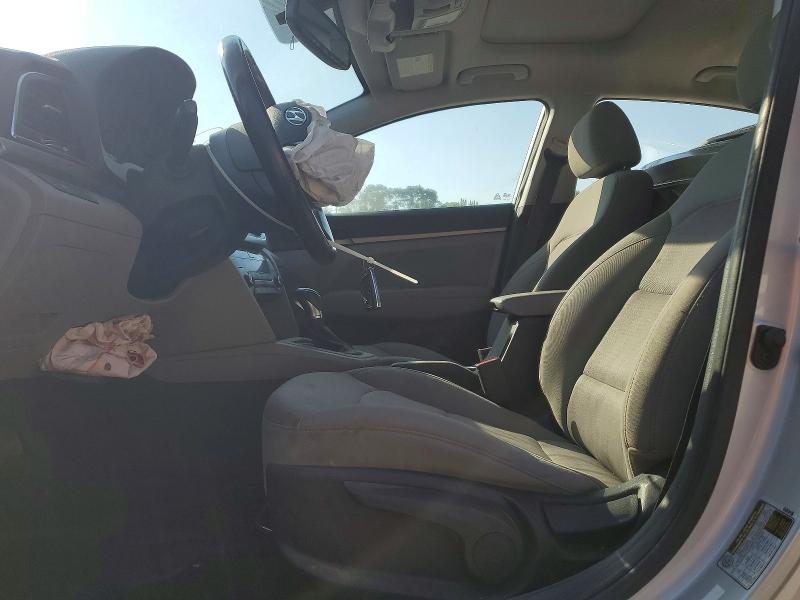 Продаж на аукціоні авто 2018 Hyundai Elantra, vin: 5NPD84LF9JH389825, номер лоту: 49757566