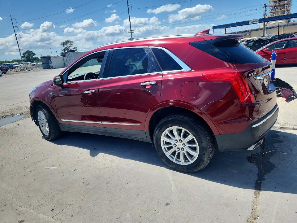 50136896 :رقم المزاد ، 1GYKNARS0HZ247136 vin ، 2017 Cadillac Xt5 مزاد بيع