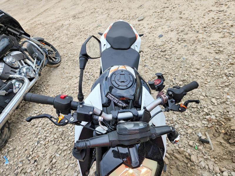 50762916 :رقم المزاد ، MD2JPC408LC094590 vin ، 2020 Ktm 200 مزاد بيع