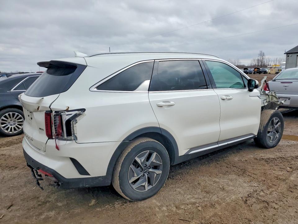 2022 Kia Sorento Hybrid მანქანა იყიდება აუქციონზე, vin: KNDRG4LG1N5069101, აუქციონის ნომერი: 48657736