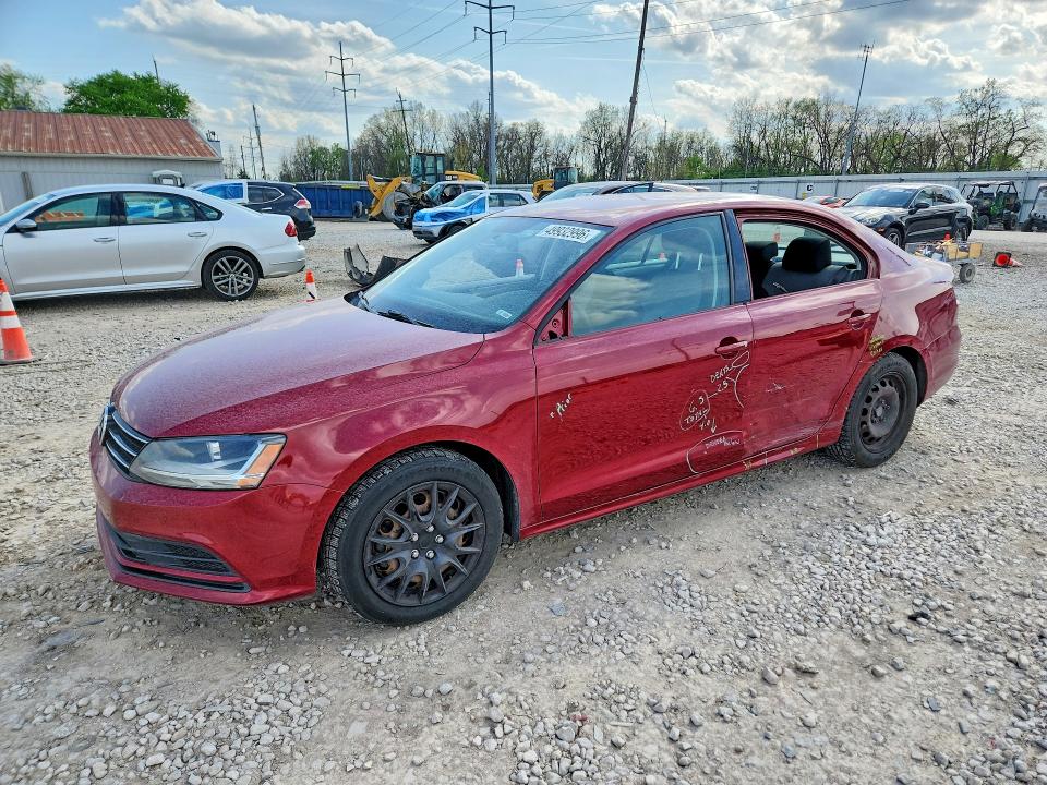 49932996 :رقم المزاد ، 3VW167AJ0HM322646 vin ، 2017 Volkswagen Jetta مزاد بيع
