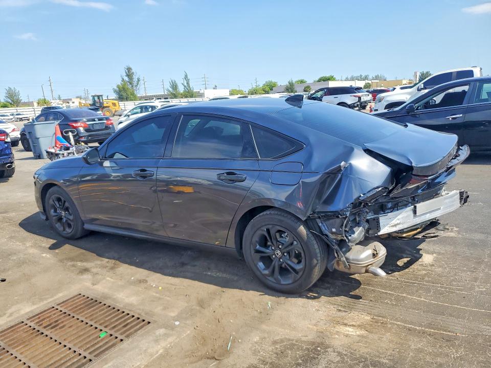52005876 :رقم المزاد ، 1HGCY1F42SA066828 vin ، 2025 Honda Accord مزاد بيع