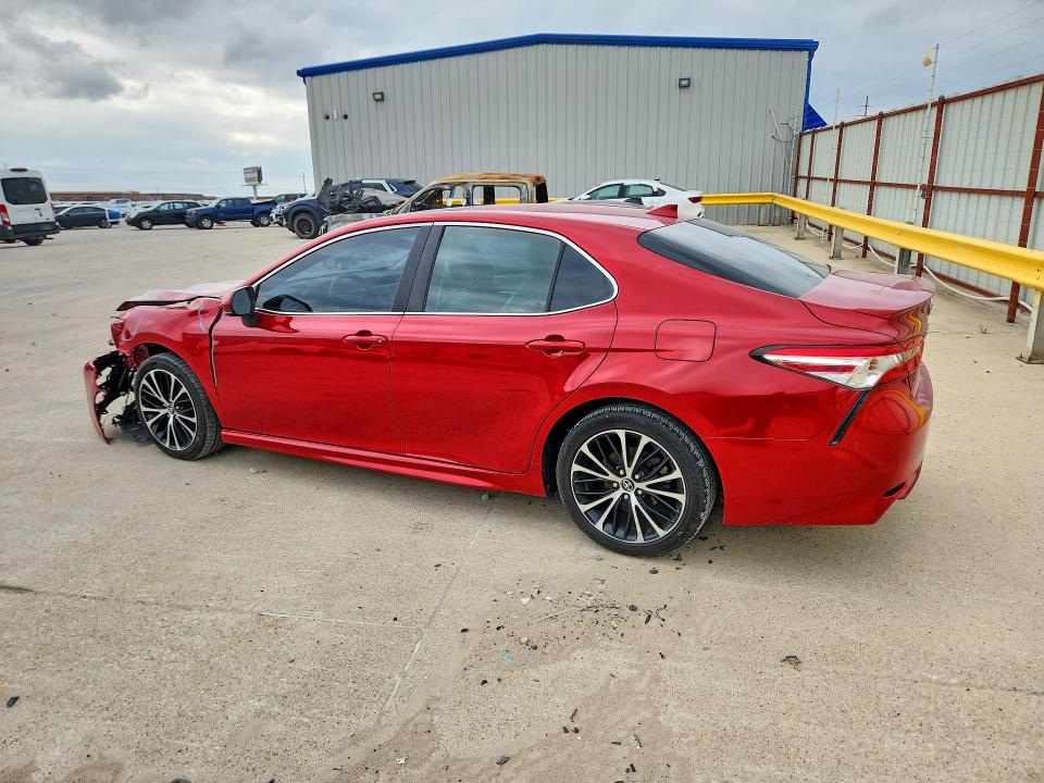 Продаж на аукціоні авто 2020 Toyota Camry, vin: 4T1G11AK4LU301512, номер лоту: 49721556