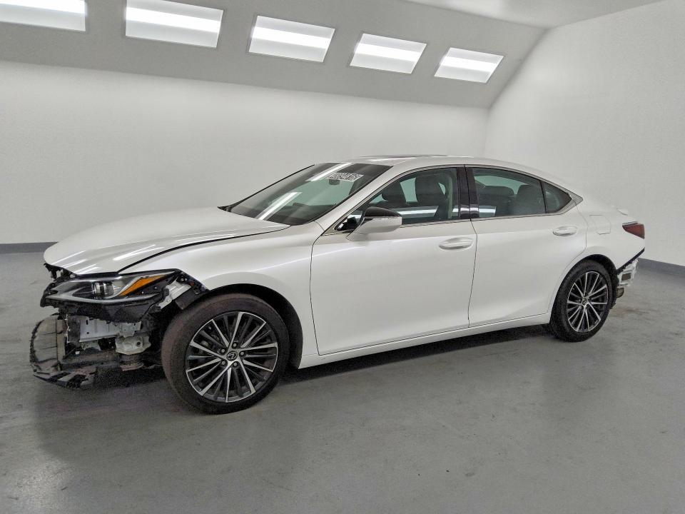 48094816 :رقم المزاد ، 58ADA1C15RU039427 vin ، 2024 Lexus Es 300h مزاد بيع