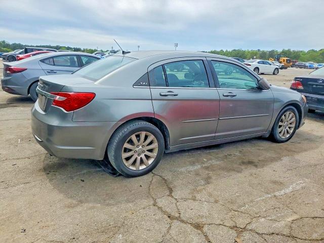 Aukcja sprzedaży 2013 Chrysler 200, vin: 1C3CCBBBXDN761002, numer aukcji: 48265006