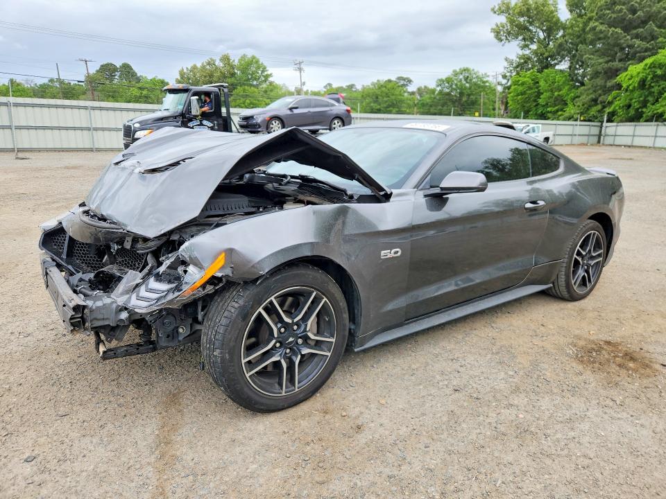 49733766 :رقم المزاد ، 1FA6P8CF3L5167325 vin ، 2020 Ford Mustang مزاد بيع