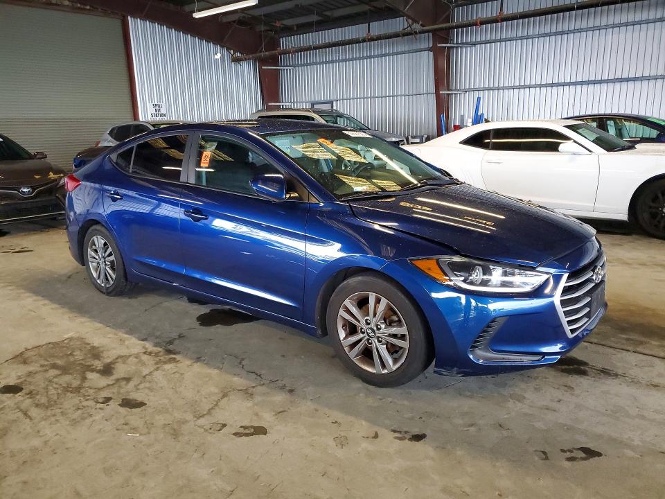 50627536 :رقم المزاد ، 5NPD84LF8HH095424 vin ، 2017 Hyundai Elantra مزاد بيع