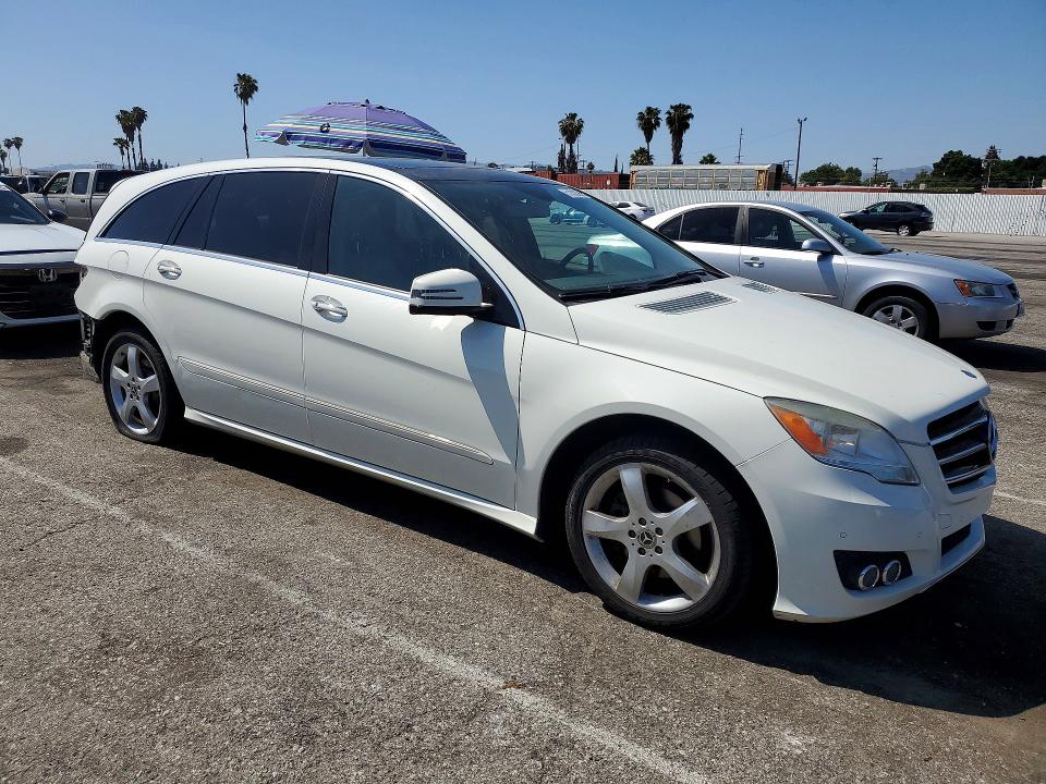 2011 Mercedes-benz R მანქანა იყიდება აუქციონზე, vin: 4JGCB6FE9BA114049, აუქციონის ნომერი: 51838356
