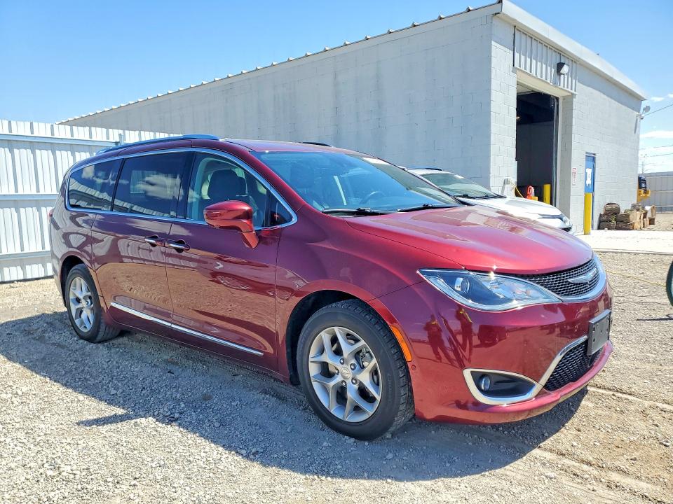 Продажа на аукционе авто 2018 Chrysler Pacifica, vin: 2C4RC1BG8JR197568, номер лота: 51602866