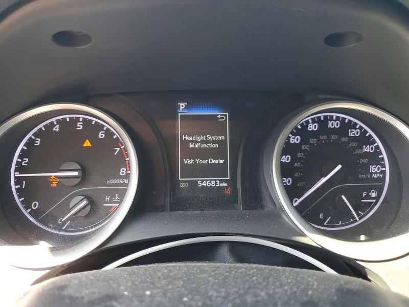 50612646 :رقم المزاد ، 4T1C11AK9MU562442 vin ، 2021 Toyota Camry مزاد بيع