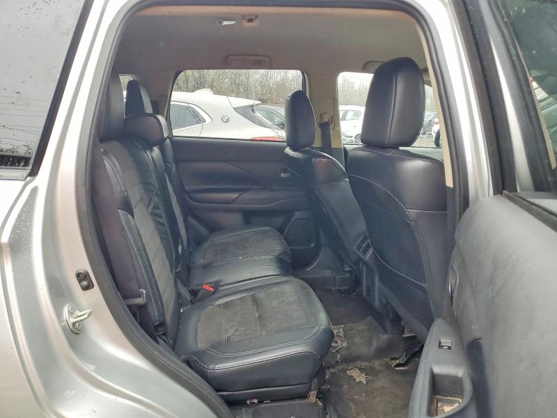 2020 Mitsubishi Outlander მანქანა იყიდება აუქციონზე, vin: JA4AD3A36LZ048597, აუქციონის ნომერი: 48226916