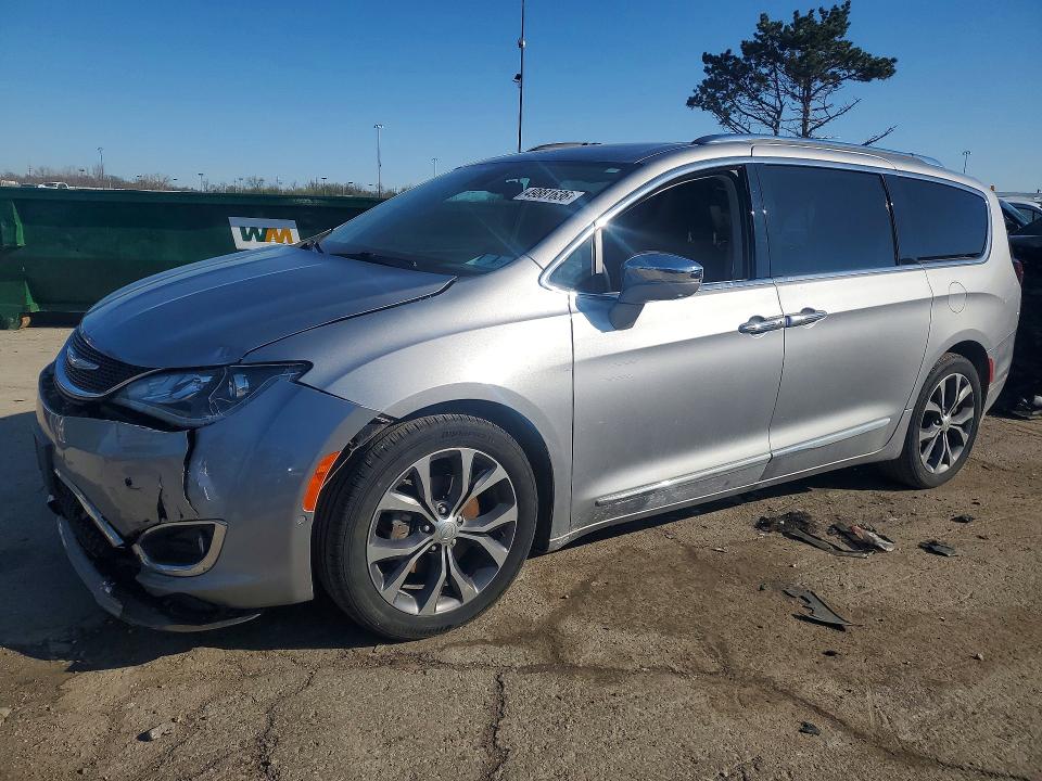 49881636 :رقم المزاد ، 2C4RC1GG4HR839593 vin ، 2017 Chrysler Pacifica مزاد بيع
