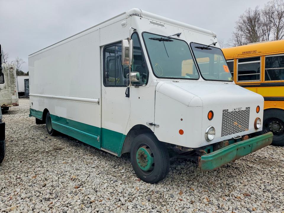 77396925 :رقم المزاد ، 5B4KPD27793436688 vin ، 2009 Workhorse W42 مزاد بيع