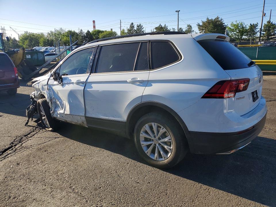 Продаж на аукціоні авто 2018 Volkswagen Tiguan, vin: 3VV0B7AX5JM028455, номер лоту: 50688326