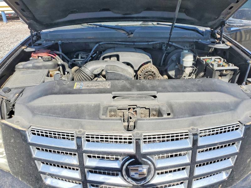2010 Cadillac Escalade მანქანა იყიდება აუქციონზე, vin: 1GYUKJEF3AR283760, აუქციონის ნომერი: 49259086