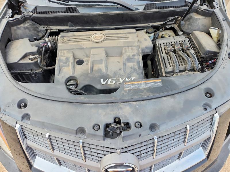50176096 :رقم المزاد ، 3GYFNAEY8BS651561 vin ، 2011 Cadillac Srx مزاد بيع