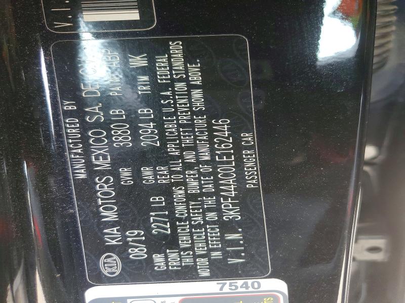 2020 Kia Forte მანქანა იყიდება აუქციონზე, vin: 3KPF44AC0LE162446, აუქციონის ნომერი: 47969176