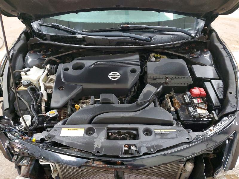 2015 Nissan Altima მანქანა იყიდება აუქციონზე, vin: 1N4AL3AP3FN389808, აუქციონის ნომერი: 46739436
