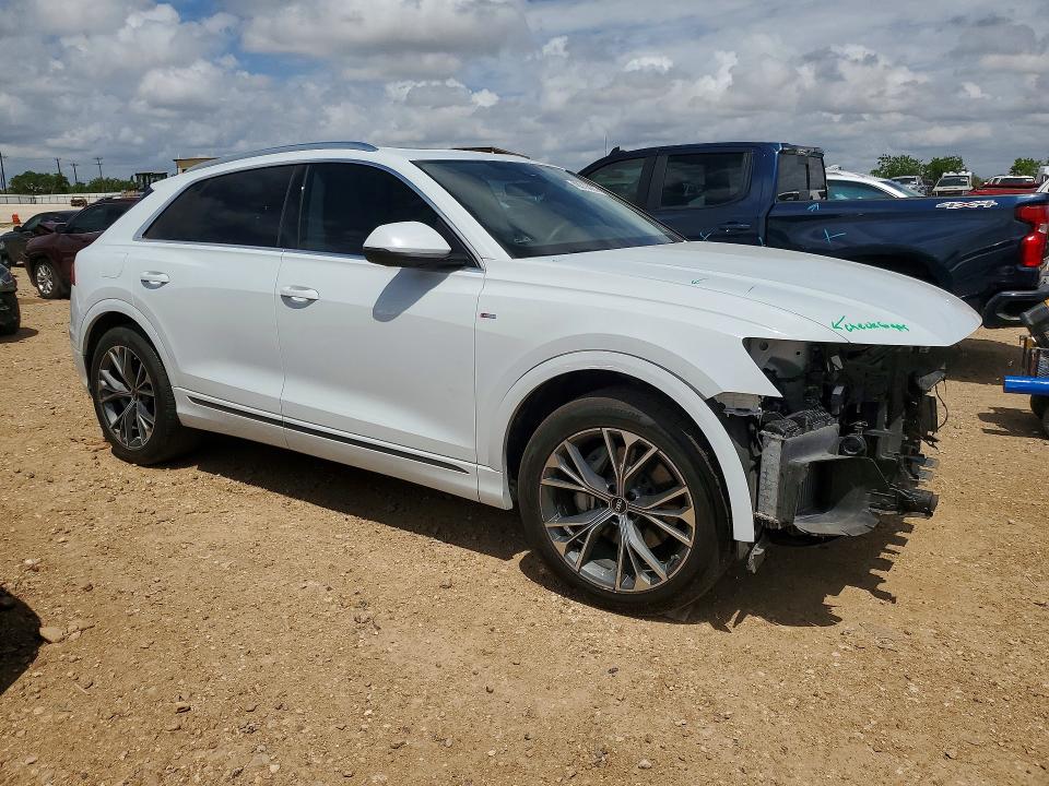 49315826 :رقم المزاد ، WA1EVBF1XND031804 vin ، 2022 Audi Q8 مزاد بيع