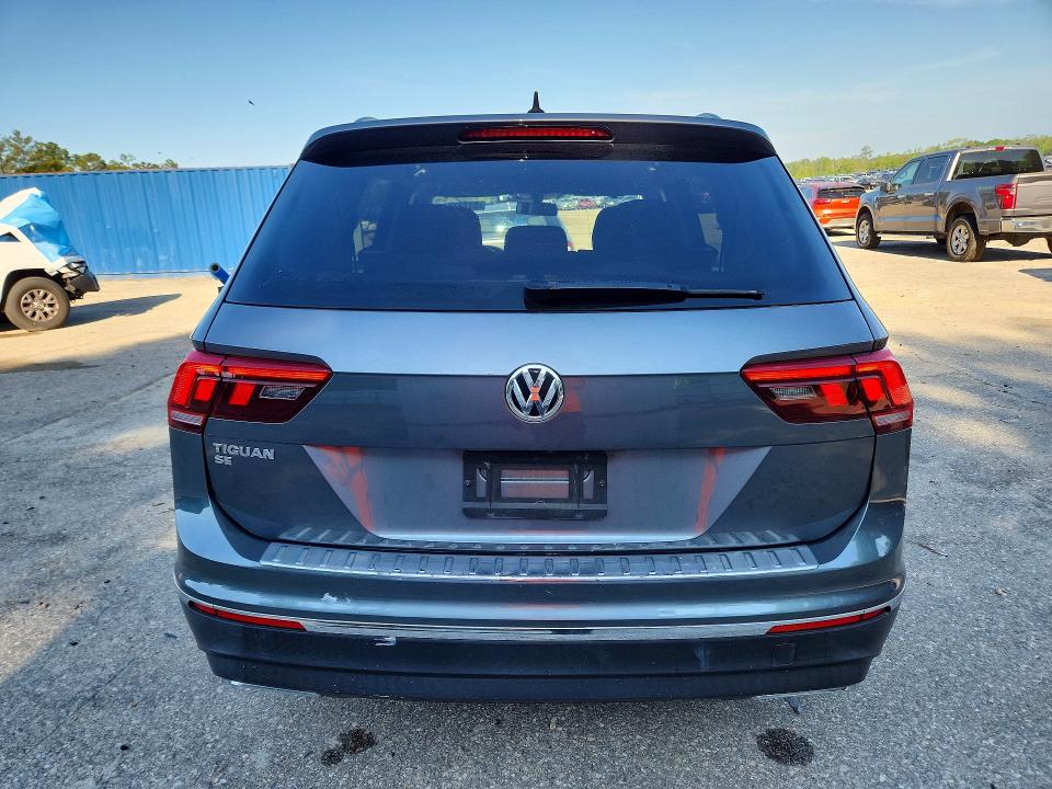 Продажа на аукционе авто 2020 Volkswagen Tiguan, vin: 3VV3B7AX2LM062921, номер лота: 51727446